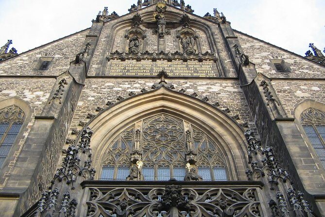 Brno Historical Walking Tour - The Guide and Tour Dynamics