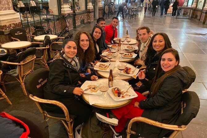 Brussels Chocolate Beer Waffle and Belgian Whiskey All-in-One (Small Group) Tour - The Waffle Finale