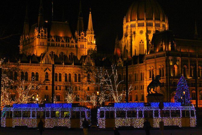 Budapest Christmas Walking Tour & Entry to St Stephen's Basilica - Authentic Feedback from Travelers