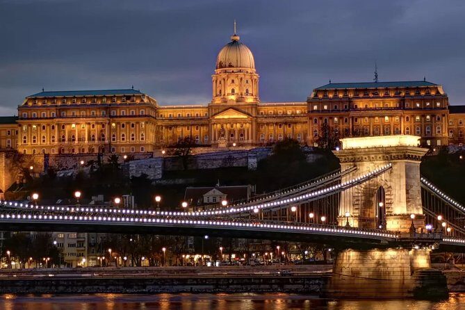 Budapest Parliament interior guided tour with Danube river cruise - The Danube River Night Cruise