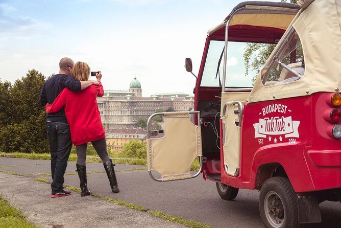 Budapest Romantic Private Tuk Tuk Tour - FAQ