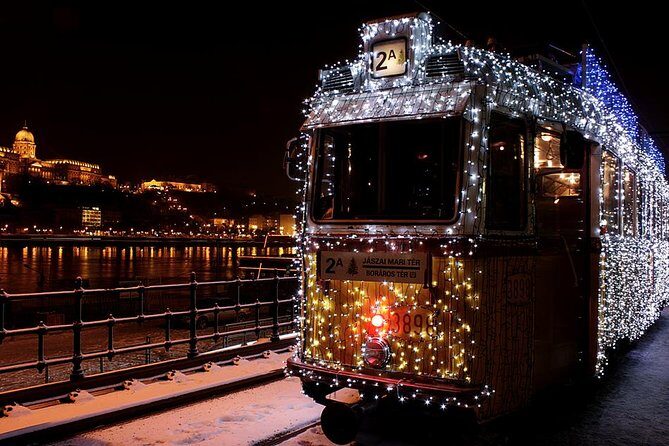 Budapest Wonderland - A Christmas Market Tour with Chimney Cake & Mulled Wine - What to Expect on the Tour