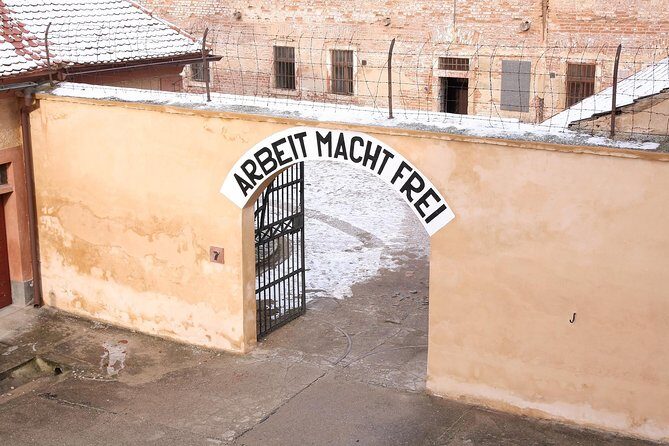 Bus Tour to Terezín from Prague - What Travelers Say About the Tour