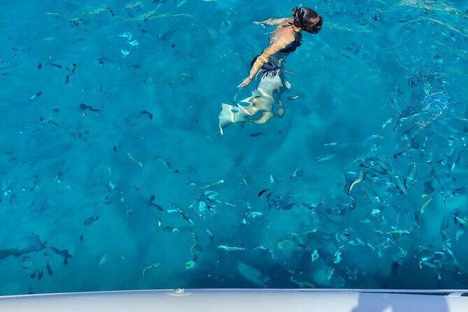 Cagliari: Boat tour with swim stops, Snorkeling & Prosecco - FAQ