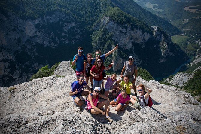 Canoe Adventure at the Marmitte dei Giganti - Private Tour - What to Expect During the Canoe Adventure