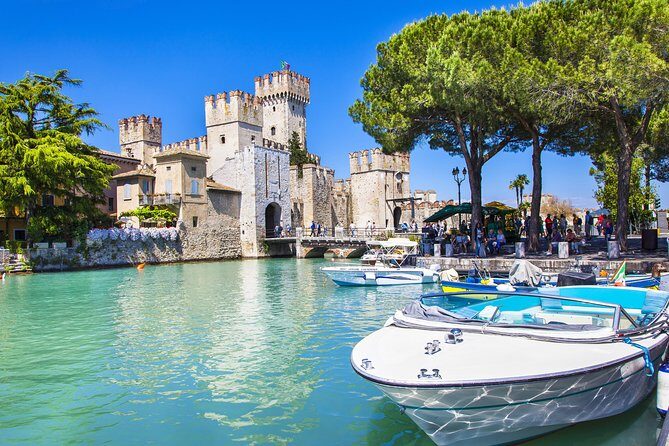 Castles boat tour with Bardolino wine tasting and nibbles - Who Should Consider This Tour?