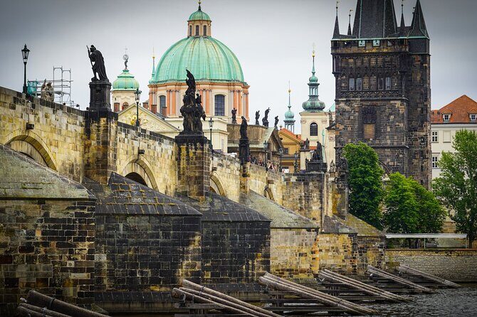 Charles Bridge: River Boat Cruise & Guided Tour with PragueWay - What You’ll Love About This Tour