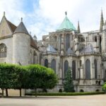 Chartres and Versailles Private Full-day tour - Exploring the Tour Itinerary in Detail