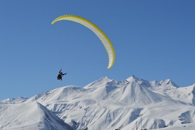 Cloudbase Paragliding in Gudauri, Georgia - Who Will Love This Experience?