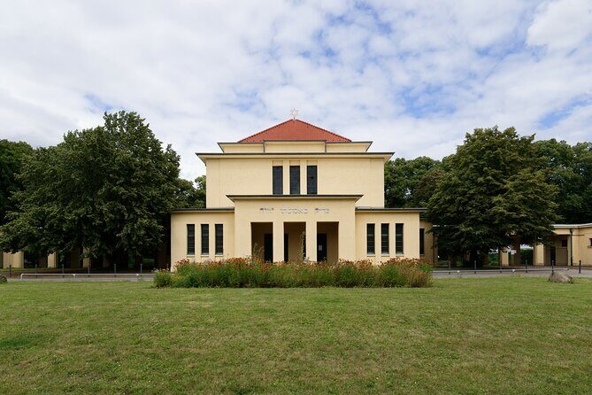 Cologne EL-DE Haus and WWII Jewish Holocaust History Tour - Detailed Breakdown of the Tour Itinerary