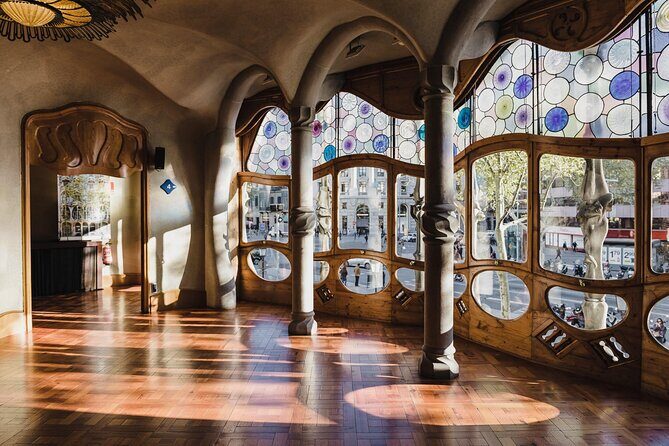 Complete Gaudi Tour: Casa Batllo, Park Guell & Sagrada Familia - The Iconic Park Güell