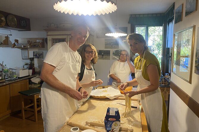 Cooking class in Tuscan Villa near Cortona - The Reviews: What Past Participants Say