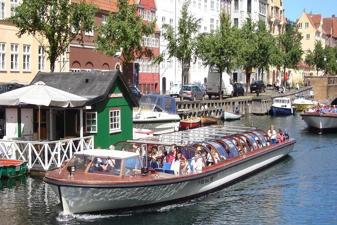 Copenhagen Sightseeing Classic Canal Tour With Live Guide - Deep Dive into the Itinerary