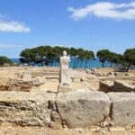 Costa Brava and Empuries Small Group Tour with Hotel Pick-Up and Boat Ride - Who is This Tour Best For?