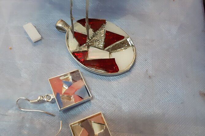 Create your own jewellery in Gaudí-style - An In-Depth Look at the Experience