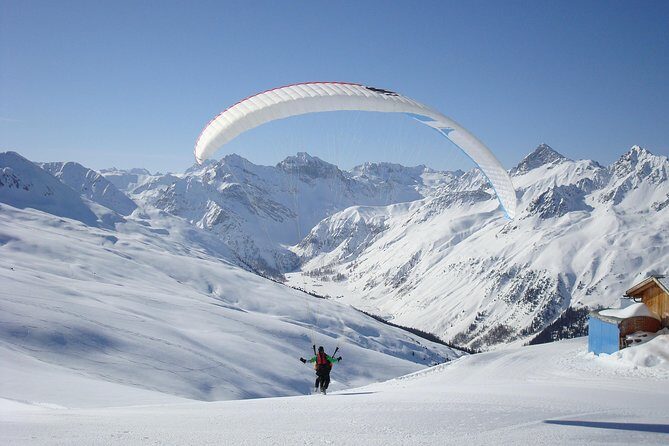 Davos Absolutely Free Flying Paragliding Tandem Flight 1'000 Meters High - The Landing and Overall Experience