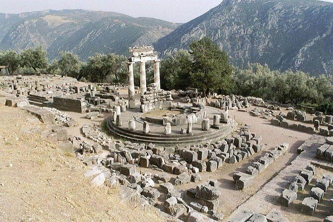 Delphi Full Day Private Tour: Temple of Apollo, Museum, Navel of Earth & Oracle - Transportation & Practicalities