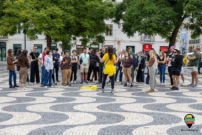 Discover Bairro Alto's Hidden Gems and Stunning Viewpoints - Who Would Enjoy This Tour?