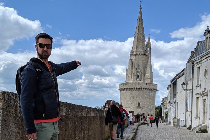 Discover La Rochelle: Discovery Walking Tour of La Rochelle - The Experience Behind the Scenes