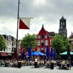 Discover Utrecht: a Self-Guided Augmented Reality City Tour - The Reviews: What Do Others Say?