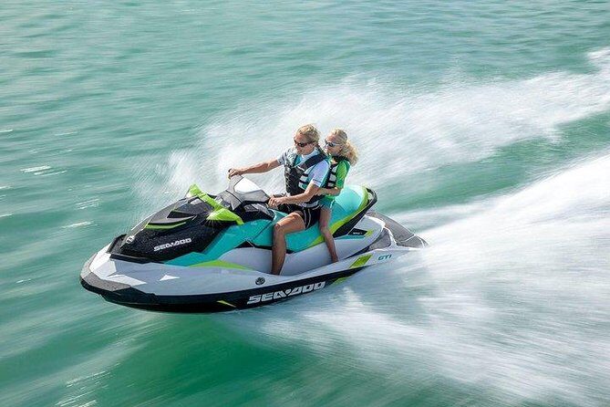 Double Jet Ski In Playa Chica - What the Reviews Say