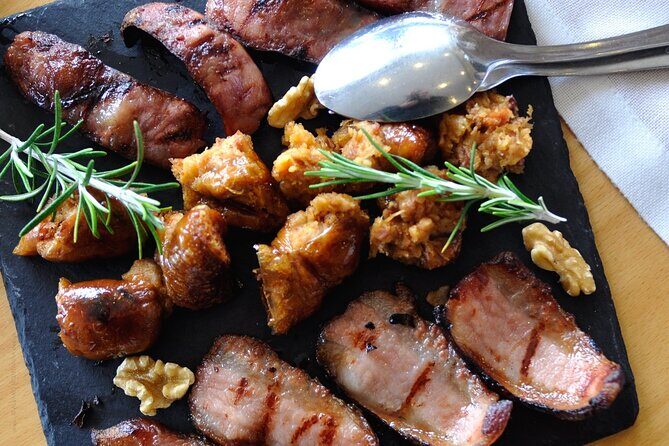 Douro Valley and Green Wine with Tastings, Chef Lunch and Boat - First Stop: Lousada and Quinta Dona Dores