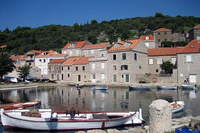 Dubrovnik Islands Boat Tour with Lunch and Unlimited Drinks - FAQs