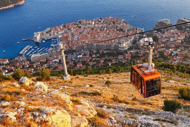Dubrovnik Shore Excursion: Explore Dubrovnik by Cable Car (ticket included) - Exploring Dubrovnik’s Old Town