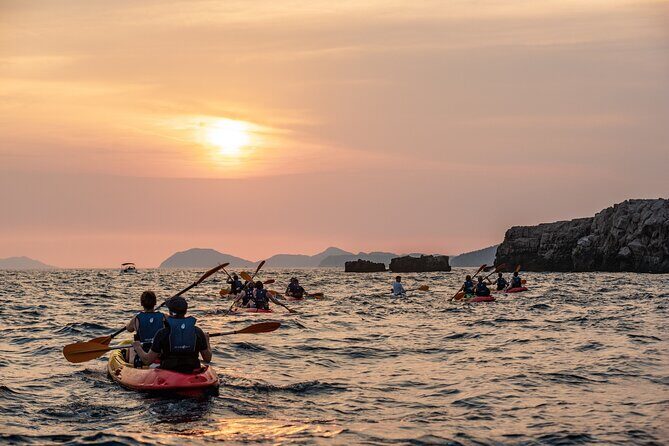 Dubrovnik: Sunset Kayak & Snorkel Tour with Wine & Water - What Makes This Tour Worth Considering?