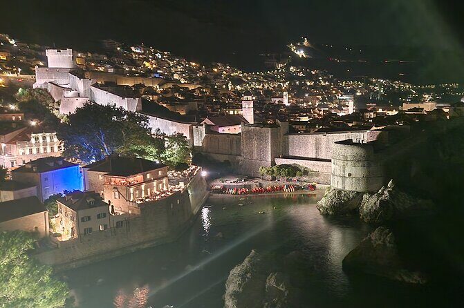 Dubrovnik Walk & Wine: Old Town Walking tour with a Glass of Wine - The Wine & the Atmosphere