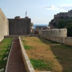 Dubrovnik Walls: Secret Tunnels of Mineta Tower & Fort Bokar - How the Tour Starts: Mineta Fortress and the Hidden Basketball Court