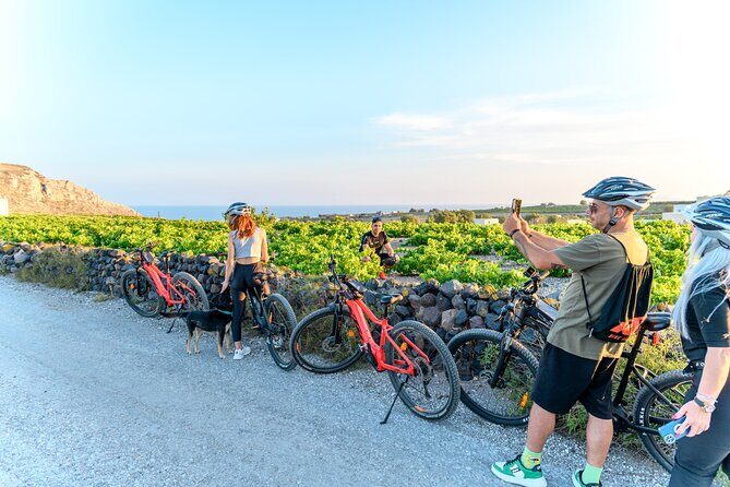E-Bikes Rental in Santorini - Who Is This Tour Best For?