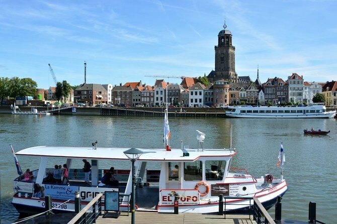 e-Scavenger hunt Deventer: Explore the city at your own pace - Walking Through the Itinerary