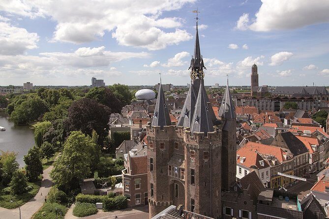 e-Scavenger hunt Zwolle: Explore the city at your own pace - Who Will Love This Experience?
