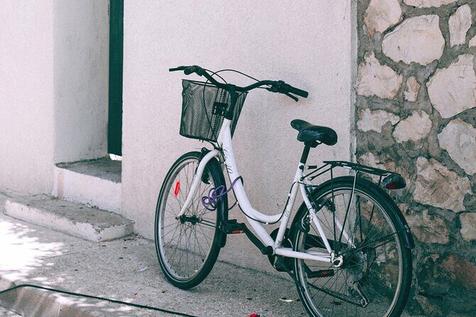 E-Scooter - E-Bike - Quadracycle - Bikes - Kick Scooter - What to Expect When You Rent