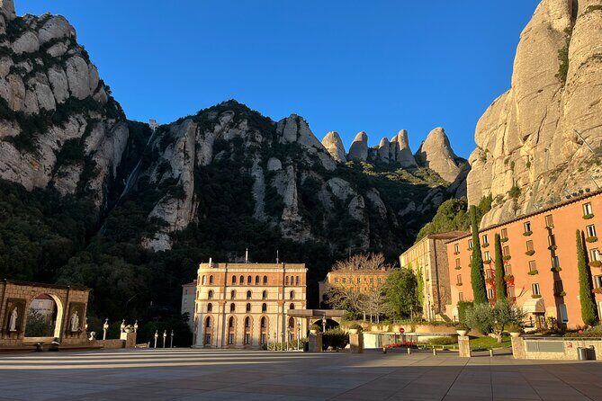 Early Tour to Montserrat: Small Group Hiking with Cable Car - Who Should Consider This Tour?