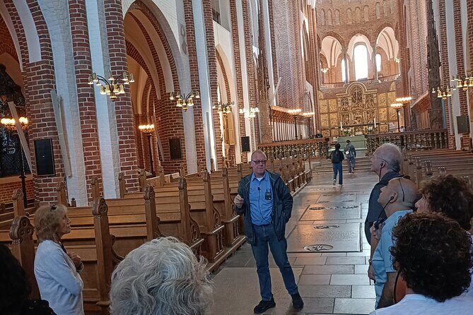 Easy Tour; Castle, Palace & Cathedral, Winter - What We Love (And What to Watch Out For)