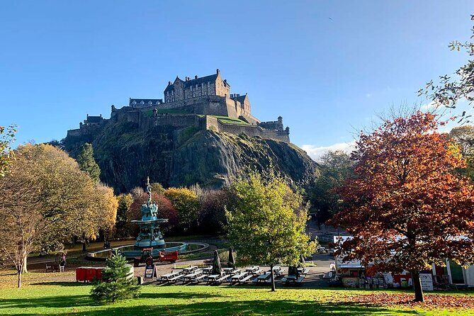 Edinburgh Castle: Guided Walking Tour with Entry Ticket - The Highlights and the Real Value