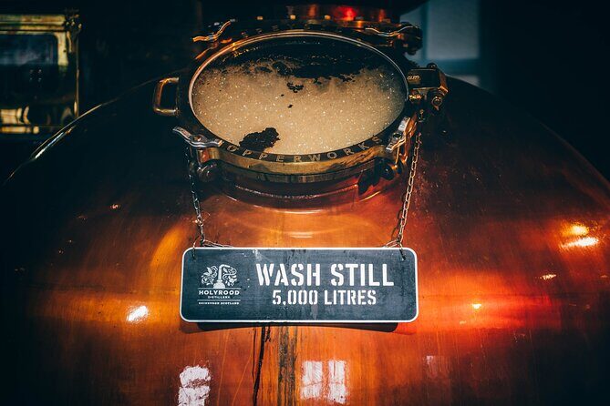 Edinburgh: Holyrood Distillery 'Journey to Whisky' Tour & Tasting - The Guided Tour