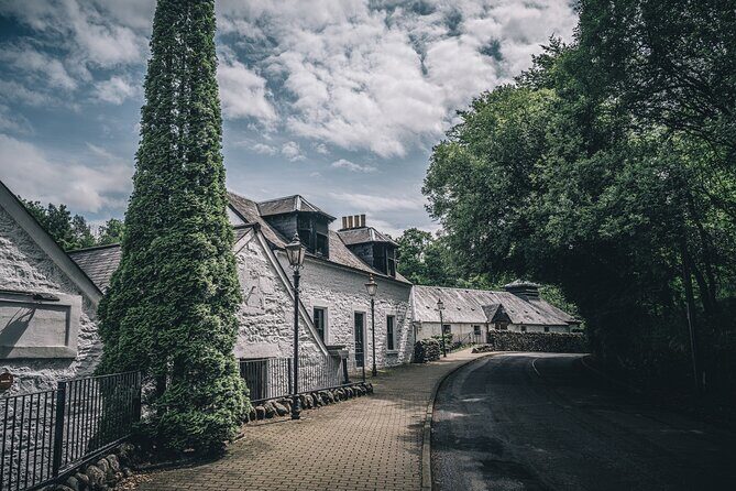 Edinburgh: The Ultimate Whisky Experience Tour - Detailed Breakdown of the Itinerary