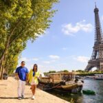 Eiffel Tower Photographer, Professional Photo shoot - Paris - A Deep Dive into the Itinerary and Experience
