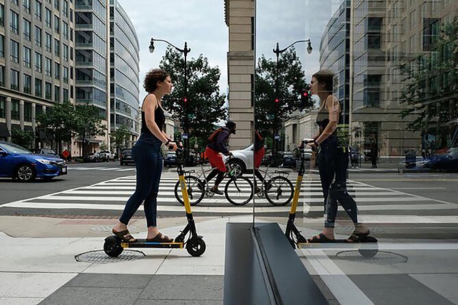 Electric Scooter Tour: Old Town Tour - 1,5-Hour of Magic! - What to Expect from the Itinerary