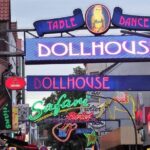 English guided Tour of the "Sinful Mile" Reeperbahn and Red Light District - The Experience and Its Value