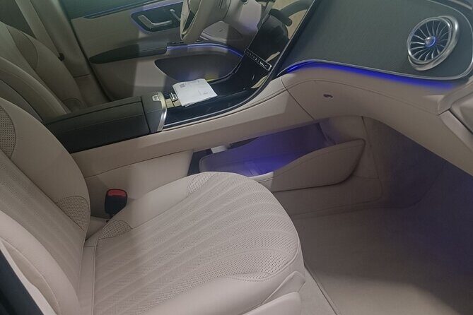 Exclusive Green Airport Limousinenservice - Booking and Pricing