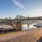 Explore Frankfurt in 60 minutes with a Local - The Landmarks and Their Stories