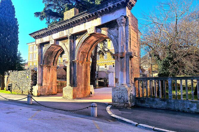 Explore layers of Pula's History in German or English - Value and Practicalities