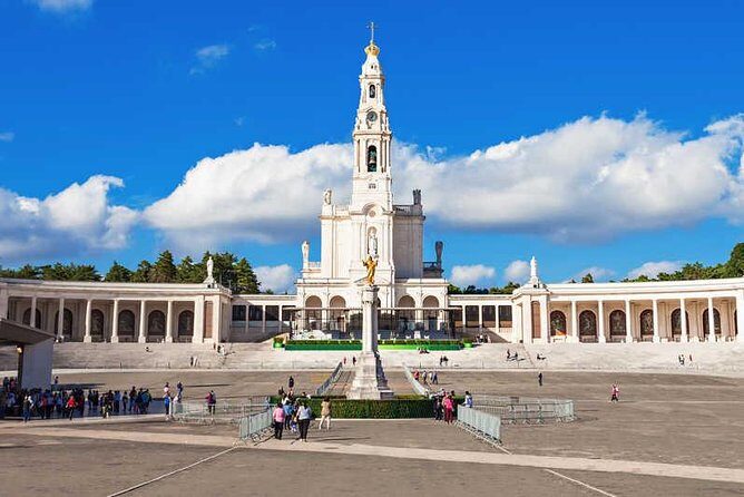 Fátima - Full Day Private Guided Tour from Lisbon by minivan - Final Thoughts: Is This Tour for You?