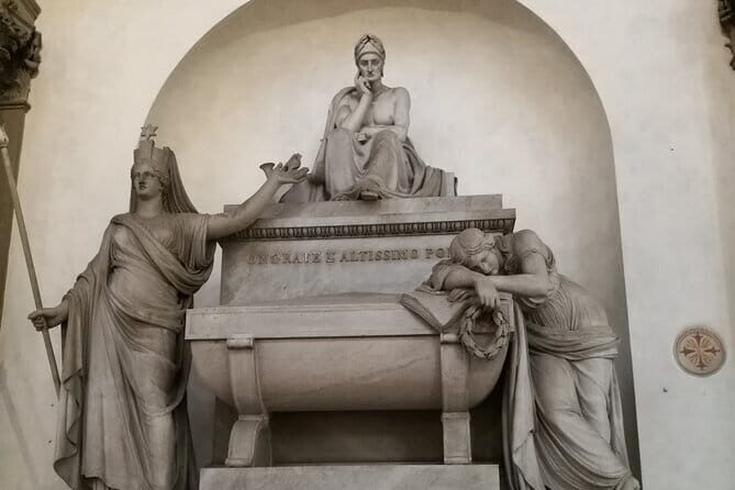 Florence: 1.5-hour Santa Croce guided experience - The Experience Itself