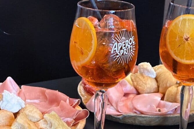 Florence by night with aperitivo - What’s Included and What’s Not