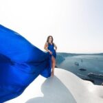 Flying Dress Photoshoot in Santorini with Hotel Pickup - The Experience Breakdown: Pros and Cons